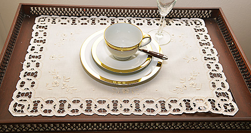 Rectangular Placemat. 14 x 20". Dynasty. Pearled Ivory color.